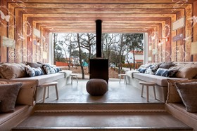 Luz Houses