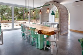 Luz Houses