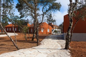 Luz Houses