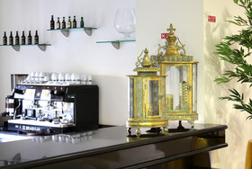 Travel Hotel