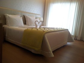 Laurus Hotel