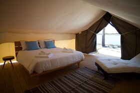 Bukubaki Eco Surf Resort