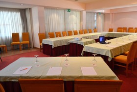 Premium Maia Hotel
