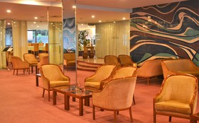 Premium Maia Hotel
