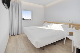 B&B Hotel Porto Expo Aeroporto