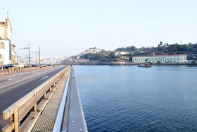 14 Esquadra Cais das Pedras Guest House