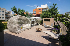 Art Senses Suites & Rooms