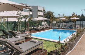 Bfresh Hotel
