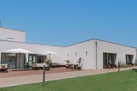 Bfresh Hotel