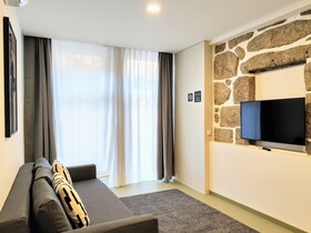 Bombarda Cinema Apartments