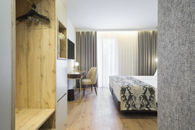 Hotel Acta The Avenue