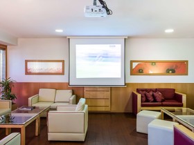 ibis Porto São João