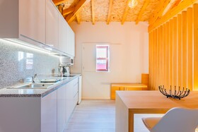 Lemago Porto Apartments São Bento by BnbHost