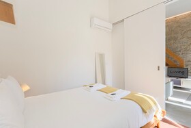 Liiiving In Porto Terrace & Sunny Apartment