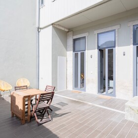 Liiiving In Porto Terrace & Sunny Apartment