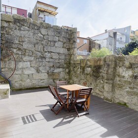 Liiiving In Porto Terrace & Sunny Apartment