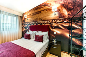 Lounge Inn