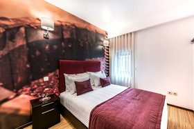 Lounge Inn