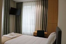 Oporto Station Hostel & Rooms