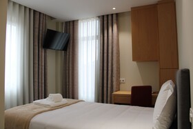 Oporto Station Hostel & Rooms
