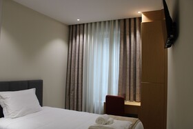 Oporto Station Hostel & Rooms