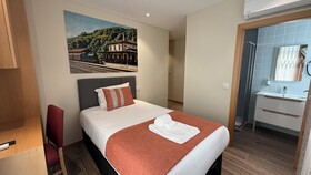 Oporto Station Hostel & Rooms