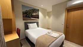 Oporto Station Hostel & Rooms