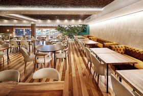 The Log Porto Hotel