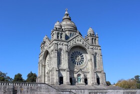 Casa do Monte de Roques