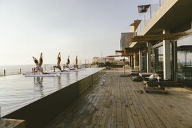 Noah Surf House