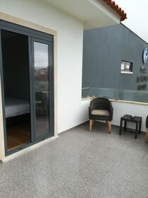 Villa Caparica Hostel