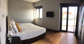 Villa Caparica Hostel