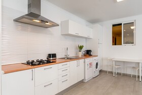 Caparica Poshtel, An Luxury Hostel