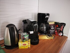 Caparica Poshtel, An Luxury Hostel