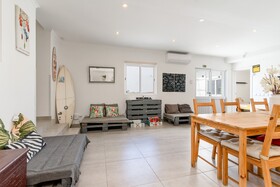 Caparica Poshtel, An Luxury Hostel