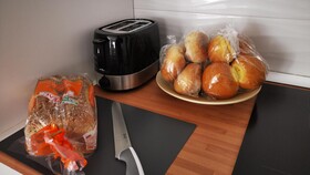 Caparica Poshtel, An Luxury Hostel