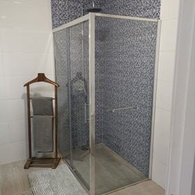 Caparica Poshtel, An Luxury Hostel