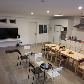 Caparica Poshtel, An Luxury Hostel