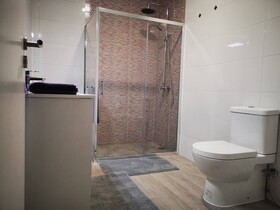 Caparica Poshtel, An Luxury Hostel