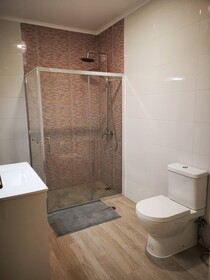 Caparica Poshtel, An Luxury Hostel