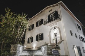 4U Lisbon Airport Suites