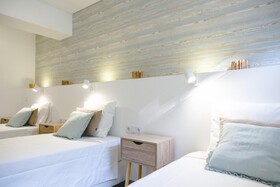 4U Lisbon Airport Suites