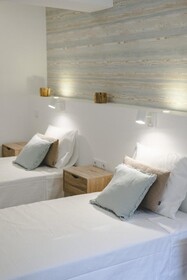 4U Lisbon Airport Suites