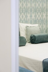 4U Lisbon Airport Suites