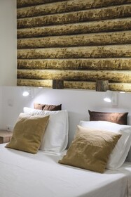 4U Lisbon Airport Suites