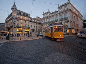 Alfama Right Point