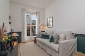 Ando Living Townhouse - Santa Justa 77