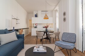 Ando Living Townhouse - Santa Justa 77