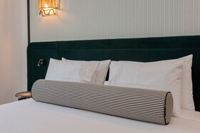 Ando Living Townhouse - Santa Justa 77