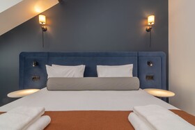 Ando Living Townhouse - Santa Justa 77